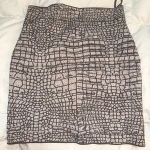 BCBG MINI BODYCON SKIRT